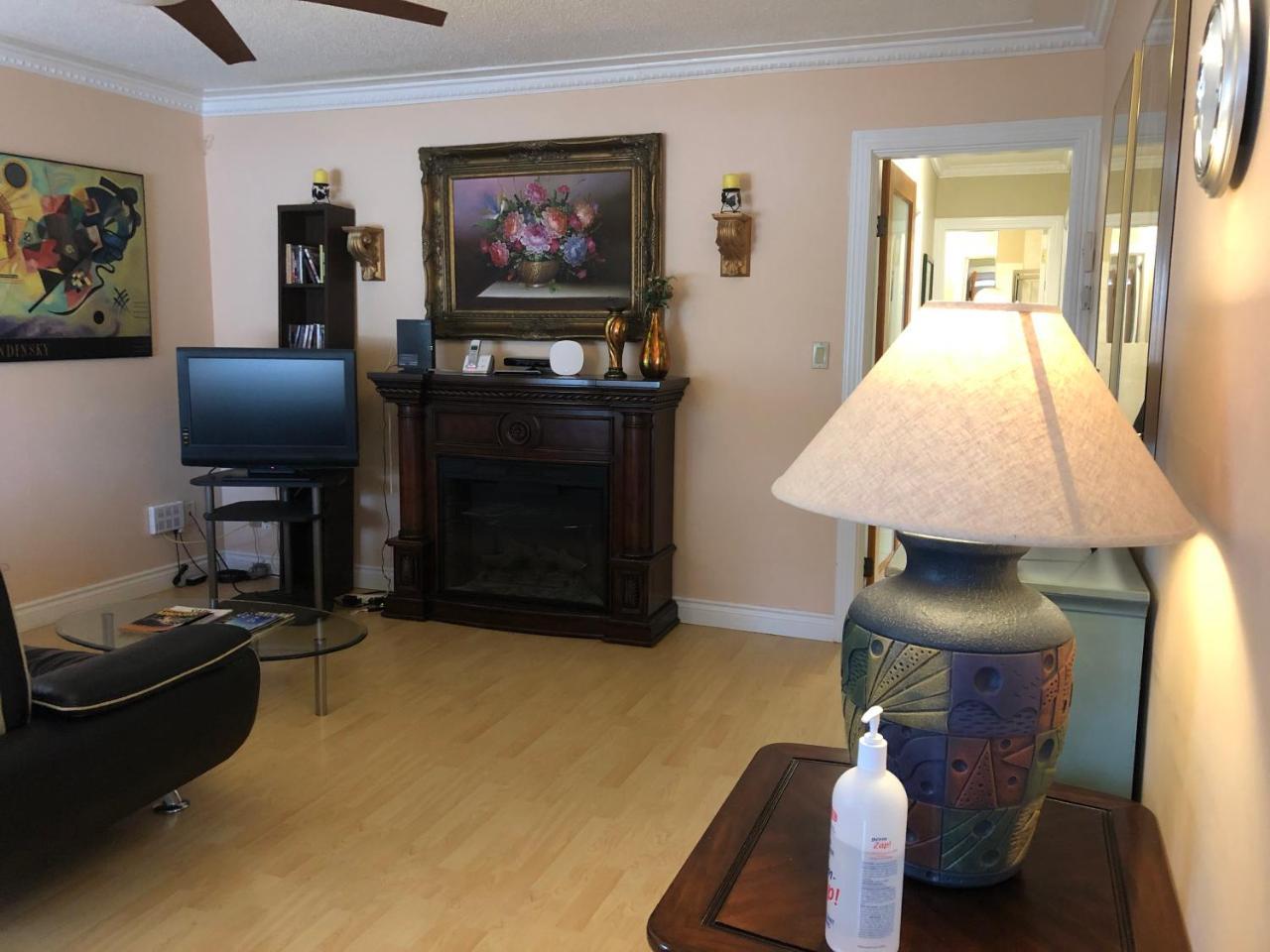Cozy Bedrooms Guest House Vancouver Dış mekan fotoğraf